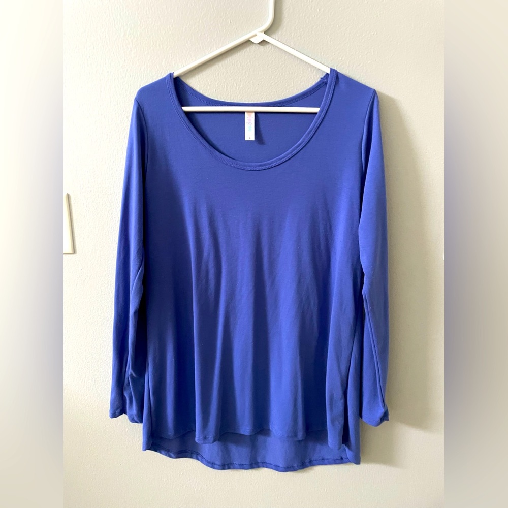 Long sleeved tee